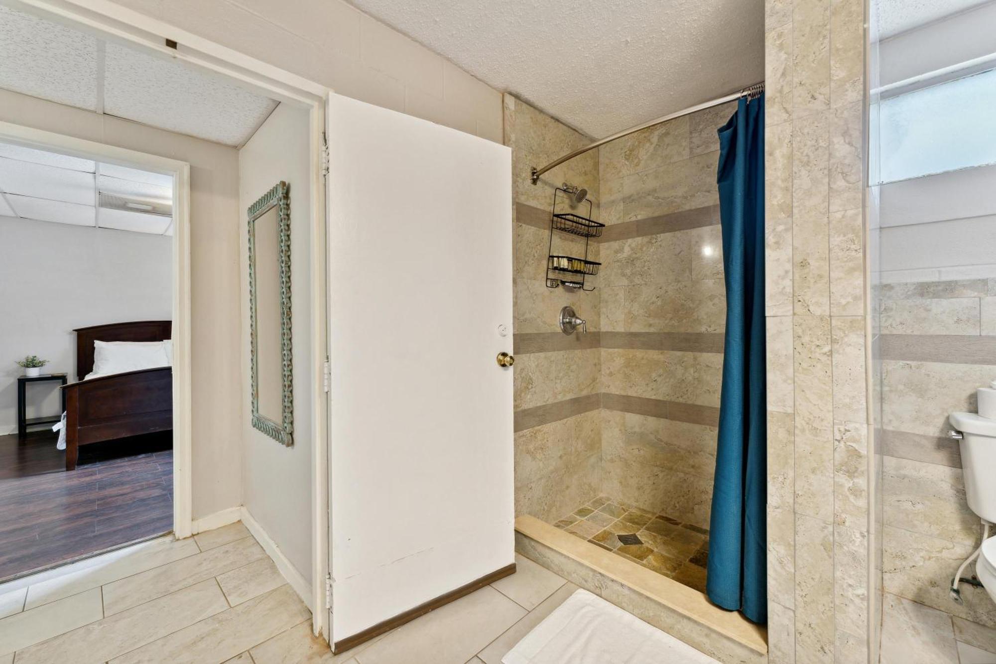 1215 Jefferson St Villa Савана Екстериор снимка