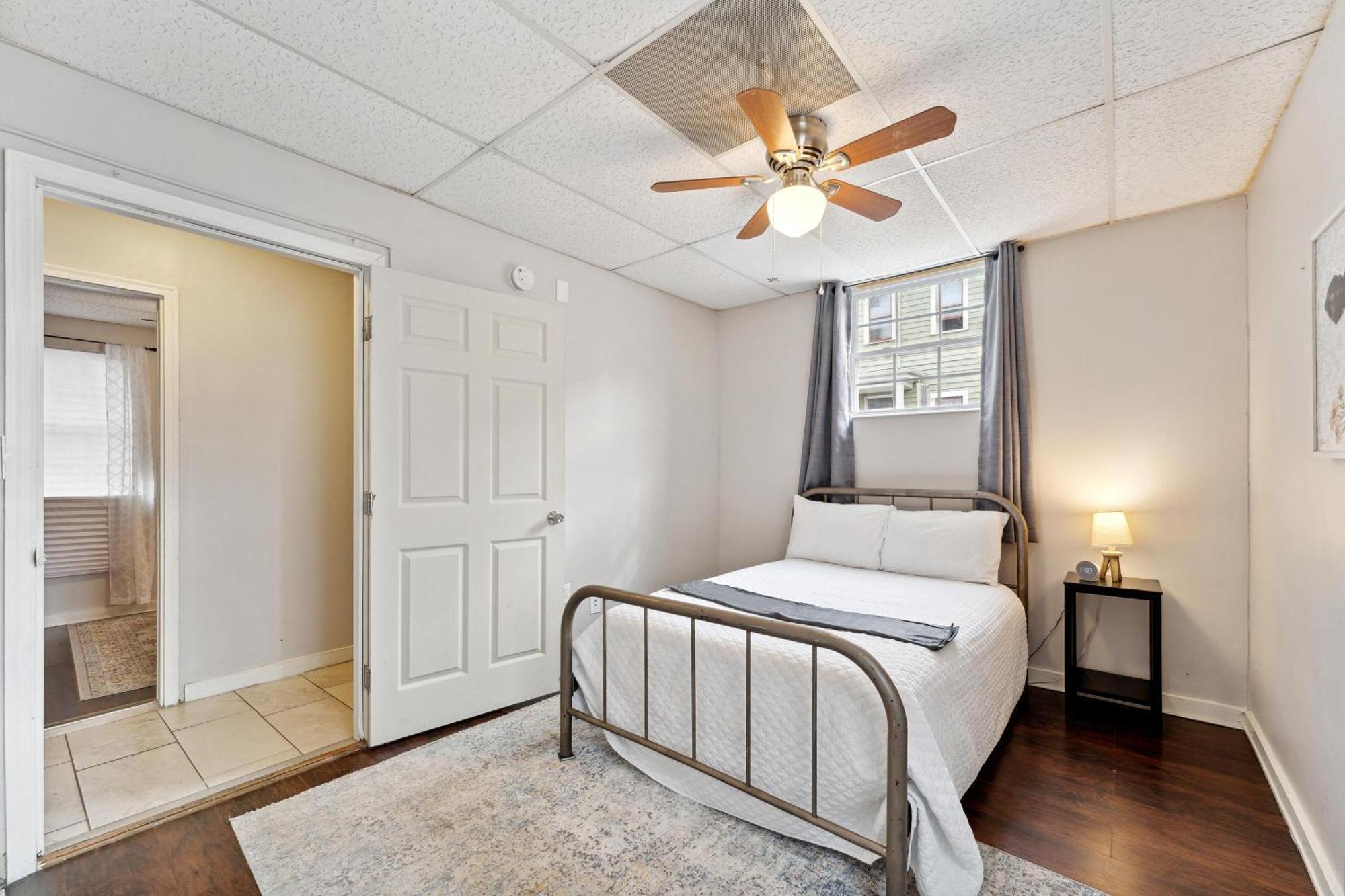 1215 Jefferson St Villa Савана Екстериор снимка