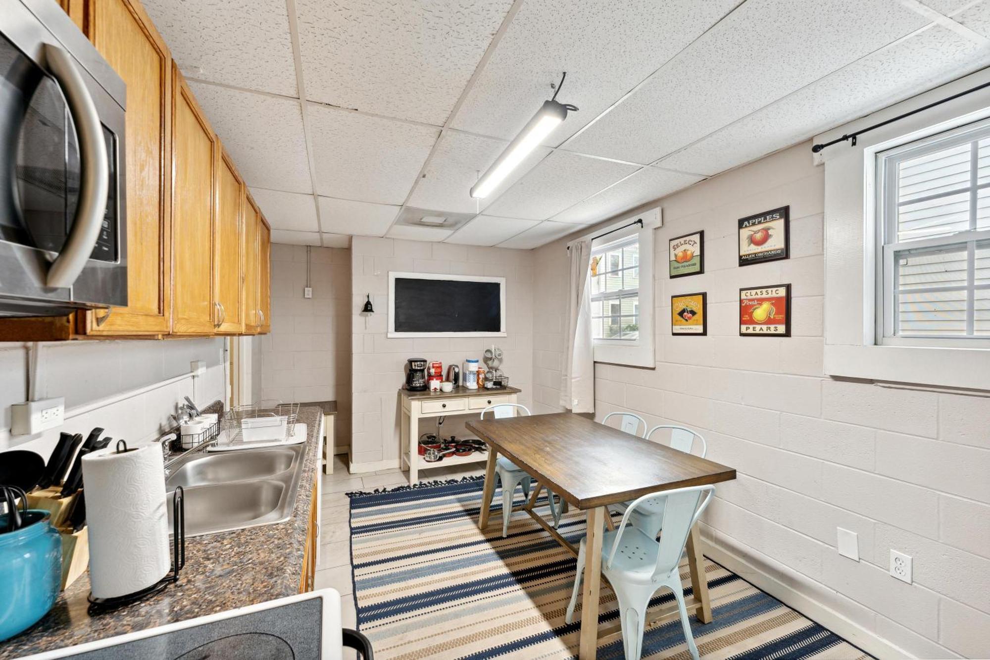 1215 Jefferson St Villa Савана Екстериор снимка